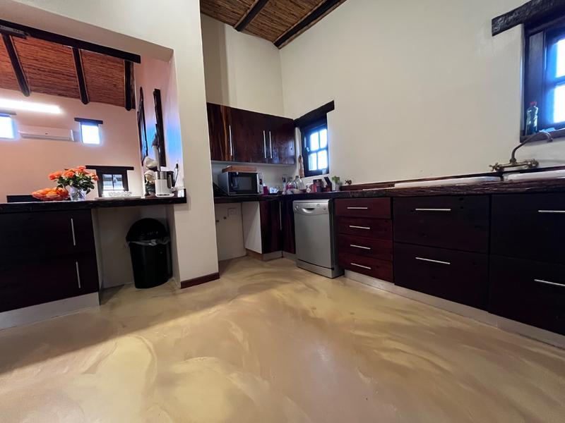 4 Bedroom Property for Sale in Dwarskersbos Western Cape